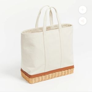 SOLD EUC Pamela Munson Gardner Large Natural Cream & Wicker Tote Beach Bag